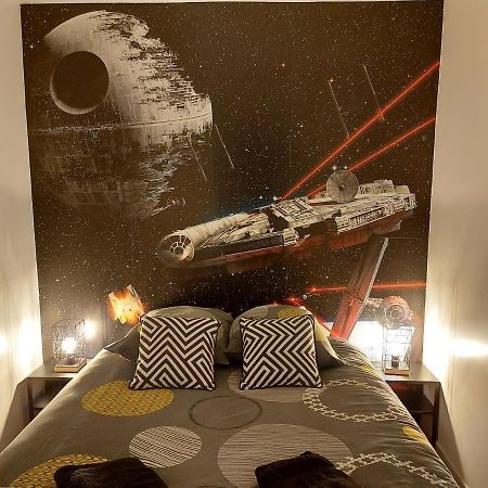 Appartement Cinema Video-Projecteur Et Garage オンフルール エクステリア 写真