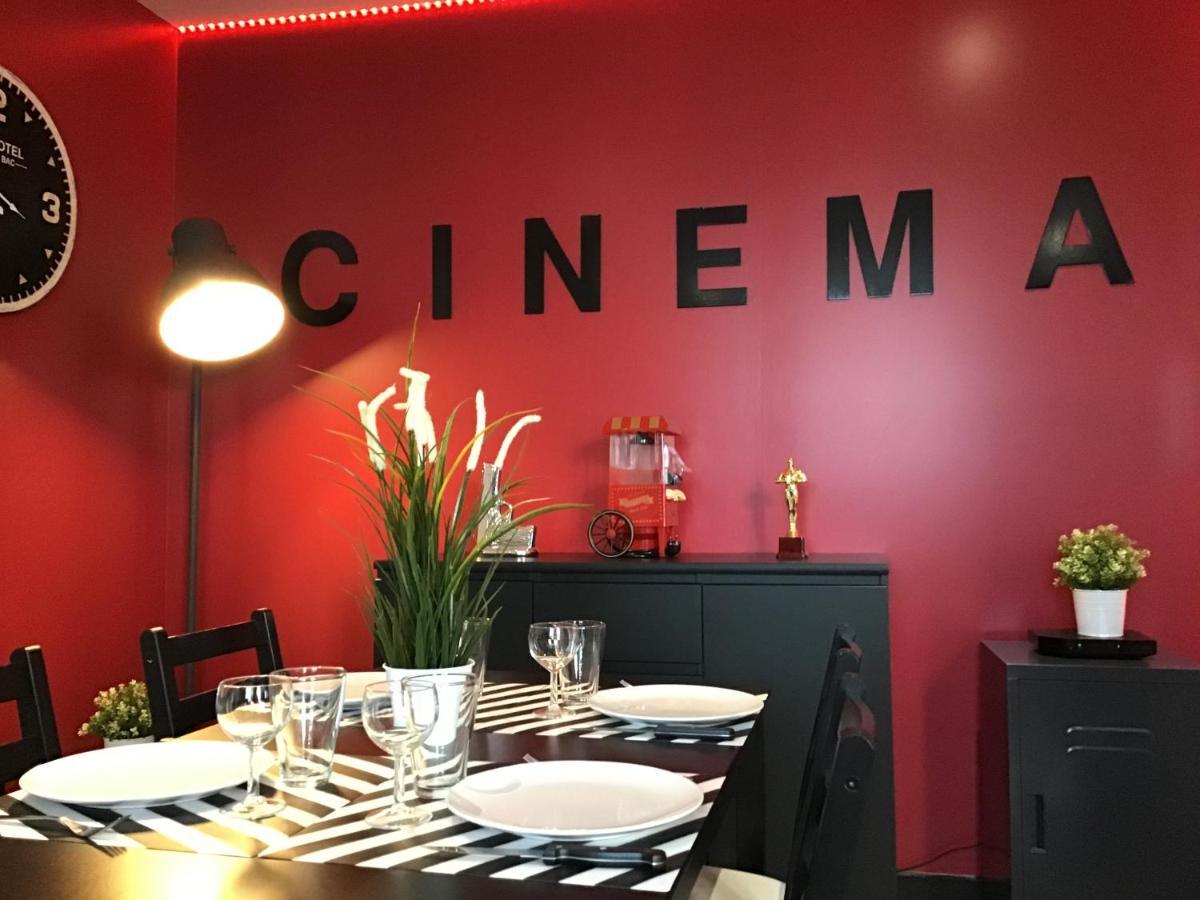 Appartement Cinema Video-Projecteur Et Garage オンフルール エクステリア 写真